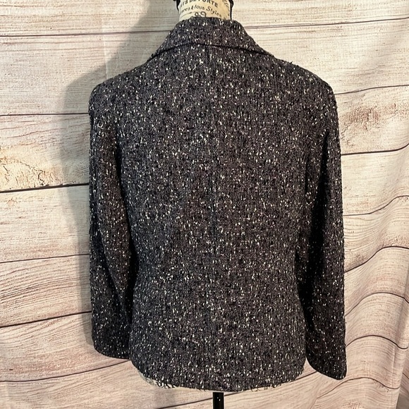 Lafayette 148 Tweed Blazer Size 8 8P Petite Purple Pockets - Picture 5 of 9